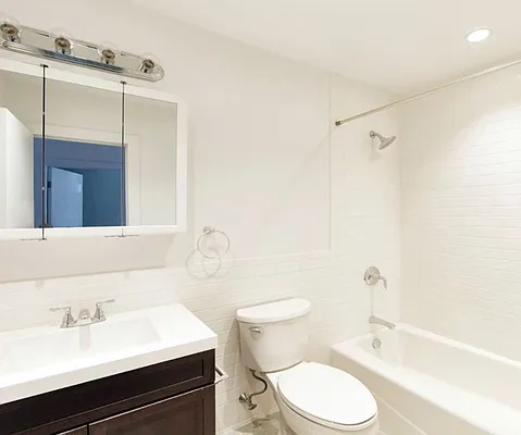 Rented by Owner | media 45