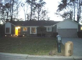 639 Ridge Rd, Walled Lake, MI 48390