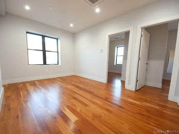 152 Sackman Street image 1 of 8