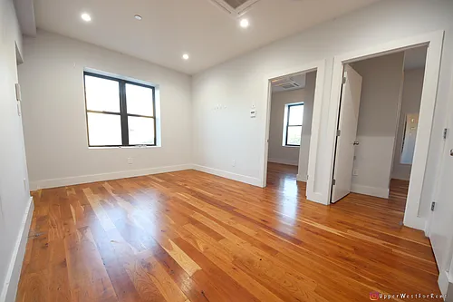 152 Sackman St #3 Photo 1 152 Sackman St #3 Photo 1