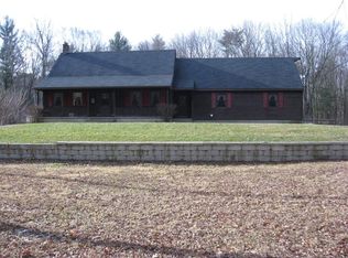 10 Earley St, Belchertown, MA 01007