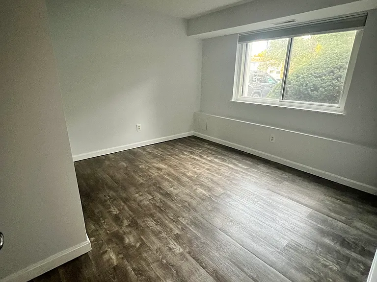 4 Bridgeview Cir #29 — Photo 4