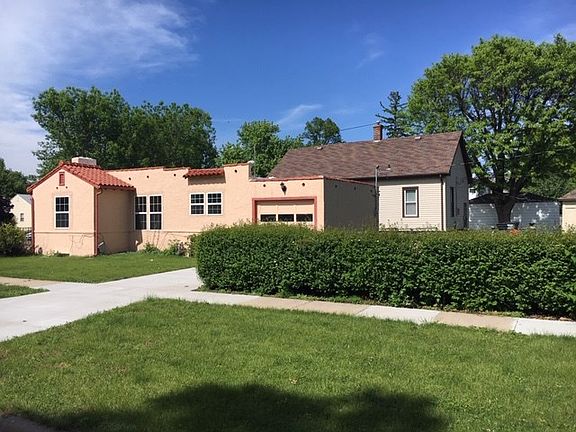 2nd image of 2023 W Division St