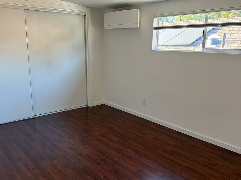 Back north bedroom