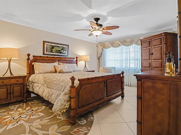 133 N Pompano Beach Blvd #501 — Photo 27