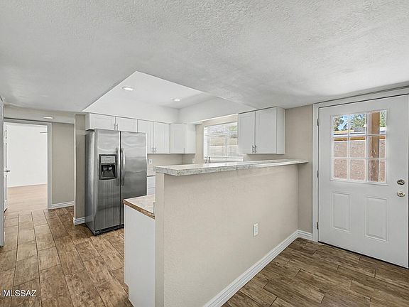 5th image of 1329 W Placita Plata