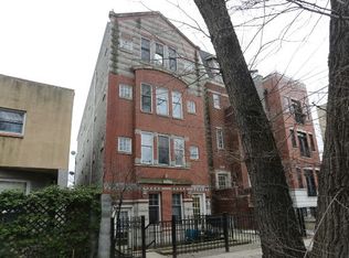 929 W Wolfram St APT 3, Chicago, IL 60657
