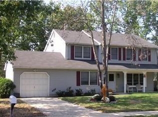 3 Val David Ct, Sicklerville, NJ 08081