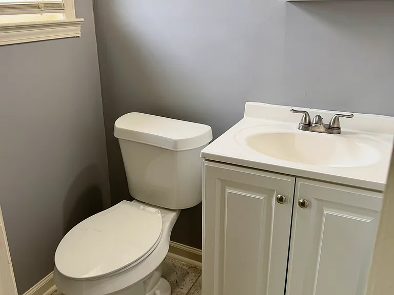 2106 Worthington Cir — Photo 5