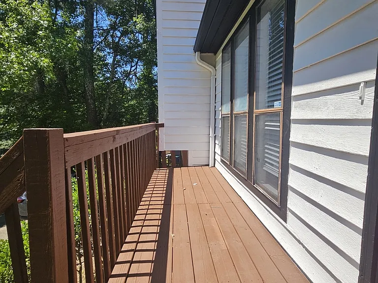 4115 Cranwood Dr S — Photo 2