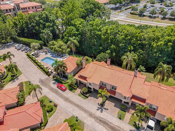 2nd image of 7452 Somerset Shores Ct #7452