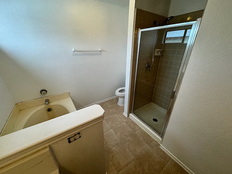 781 Pierre Ln — Photo 9