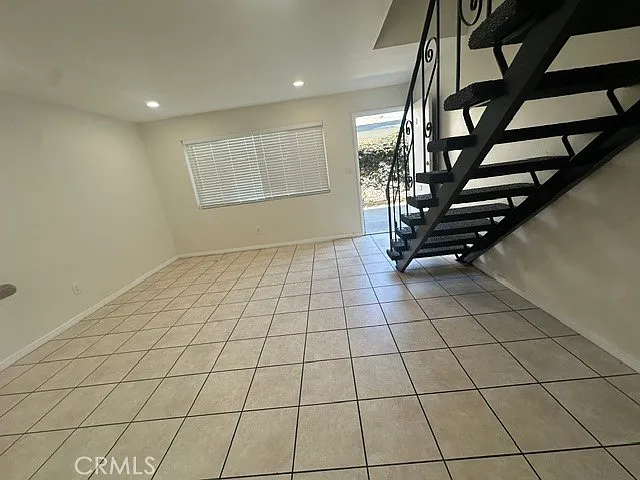 9509 Los Angeles St #D — Photo 9