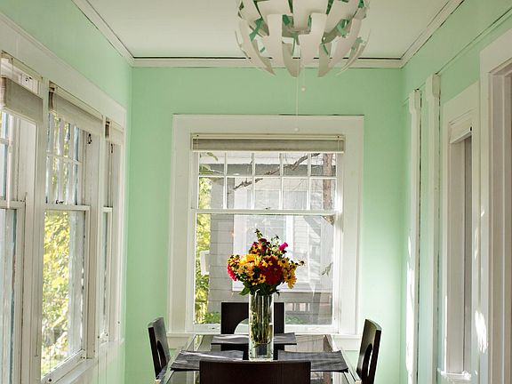 dinning or bedroom