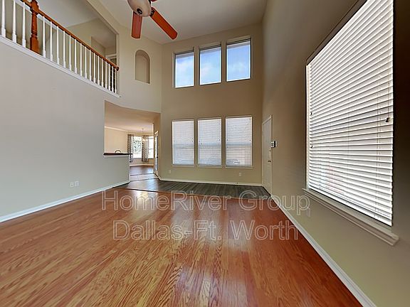 4th image of 2404 Aberdeen Ave