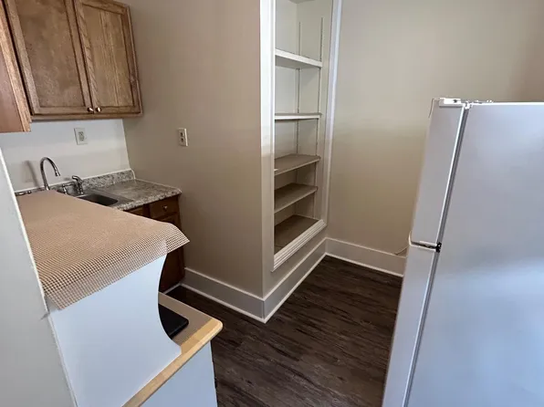 29 Manchester St Unit 2, Pittsfield, NH 03263