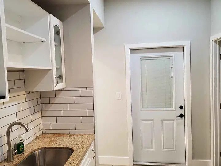1st image of 4225 SW 92nd Ave #1