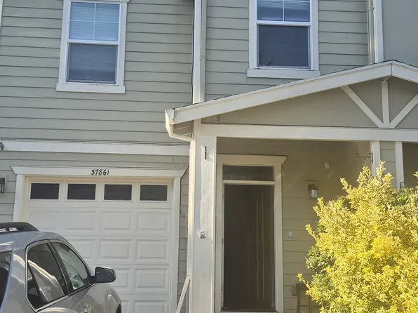 37861 Nettie Connett Dr, Sandy, OR 97055