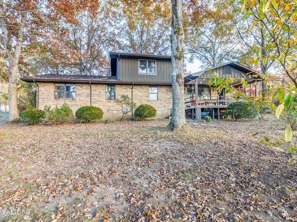 2024 Cravens Dr, Crossville, TN 38572
