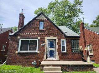 18689 Hamburg St, Detroit, MI 48205