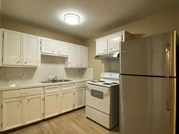 2200 N 32nd St #8, McAllen, TX 78501