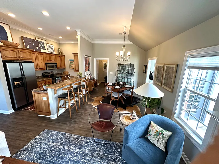 Chippewa Dr — Photo 15