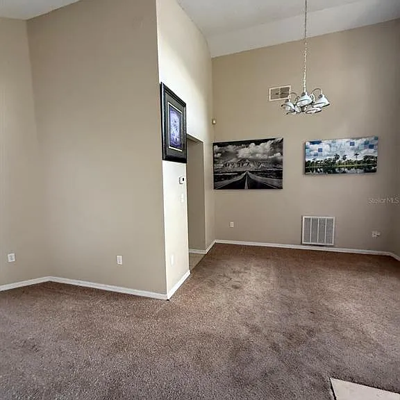 519 Thousand Oaks Blvd — Photo 4