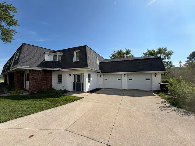 816 West St #3