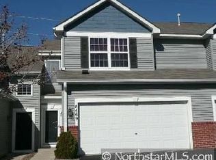 8469 Grove Cir, Shakopee, MN 55379