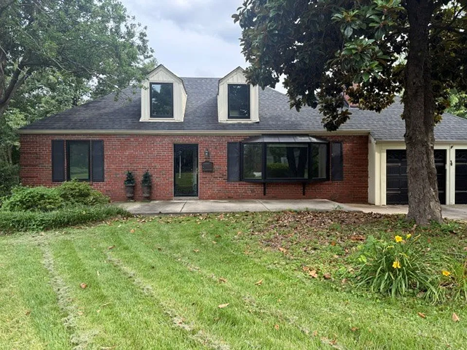 4 Girard Dr