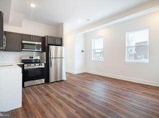 212 Manheim St #3, Philadelphia, PA 19144