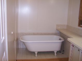 8420 Symmes Rd, Gibsonton, FL 33534