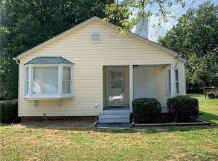 14 5th Ave, Thomasville, NC 27360