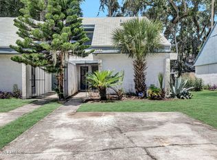 1181 Songbird Ln, Jacksonville, FL 32233