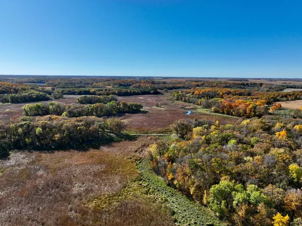 Kasota Trl, Kilkenny, MN 56052