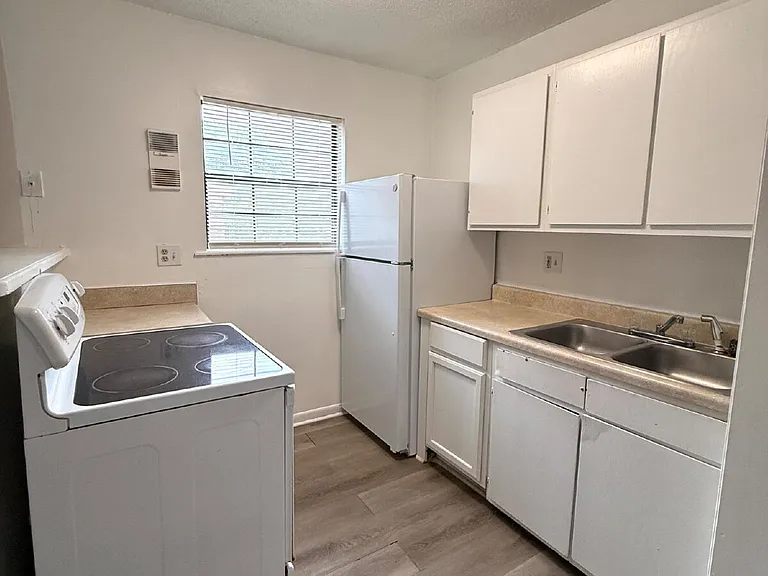 4916 Cotton Row NW #D — Photo 6