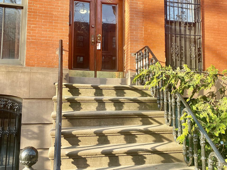 1st image of 182 Bergen St APT 2