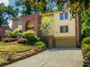 2309 Marbury Rd, Pittsburgh, PA 15221