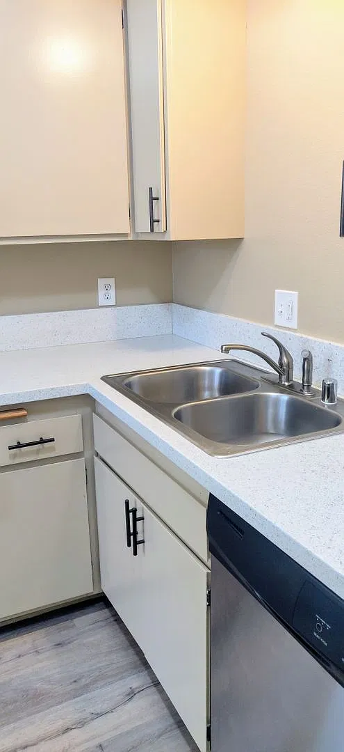 Archview Terrace — Photo 3