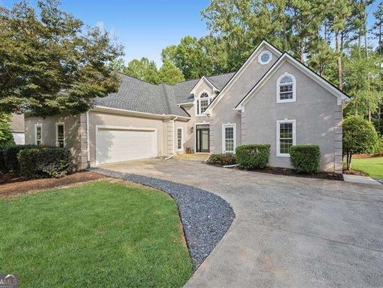 5714 Brynwood Cir NW, Acworth, GA 30101