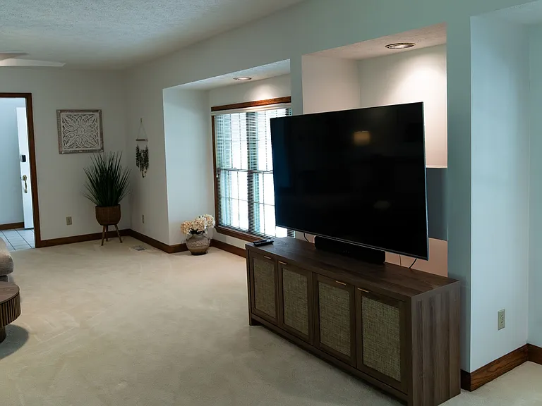 7911 Micah Dr — Photo 20