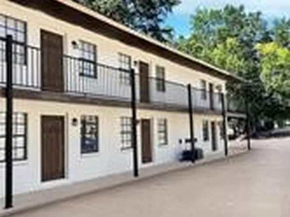 230 E Samford Ave, Auburn, AL 36830