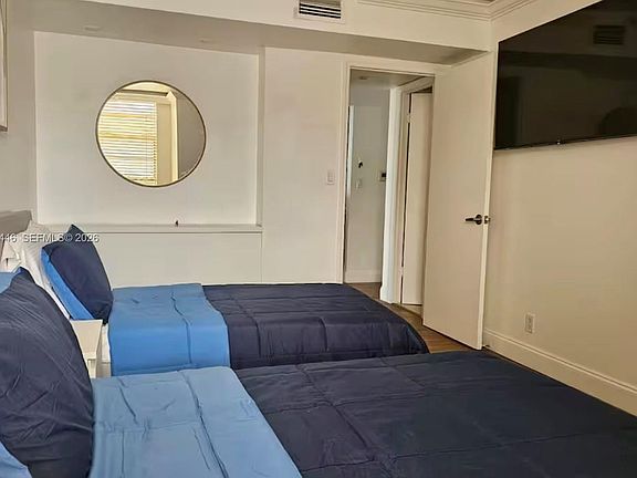 5th image of 2903 N Miami Beach Blvd #201