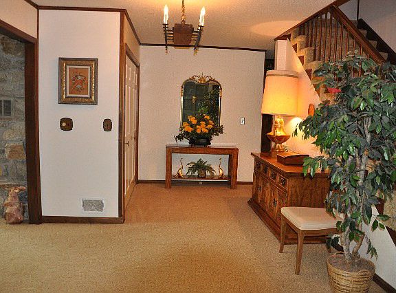 5th image of 386 Holly Tree Dr