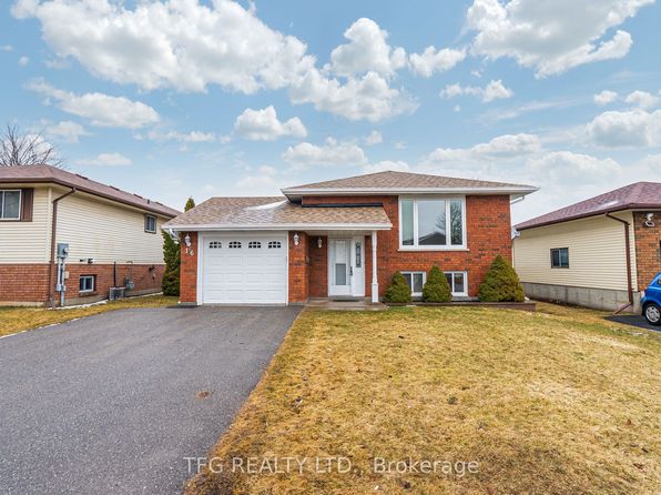 16 Finchurst Rd, Peterborough, ON K9J 8E9