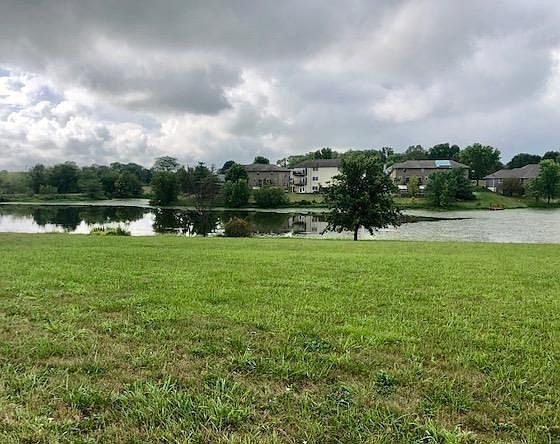 2nd image of 17 Lakeview Dr