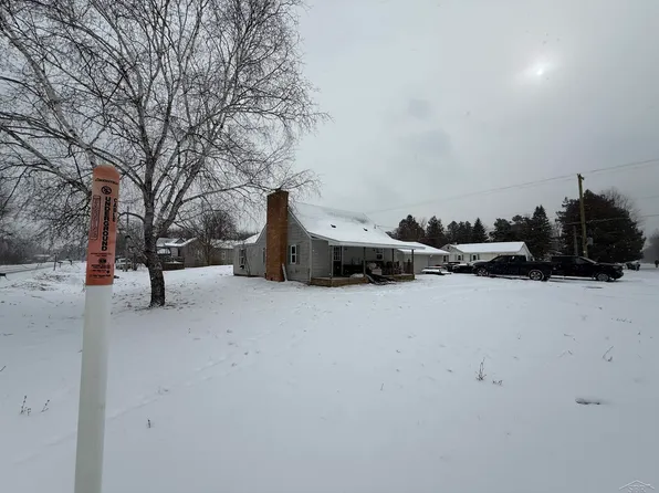 3493 Pine River Rd, Standish, MI 48658