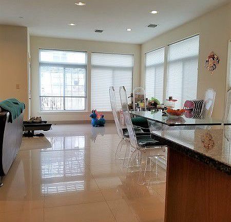 5th image of 6913 Catamaran Way