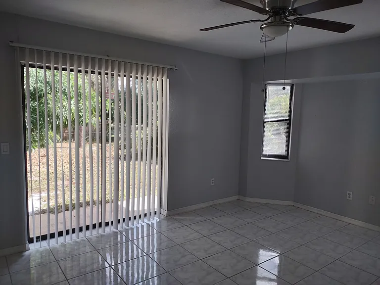 1474 Dewitt St — Photo 22