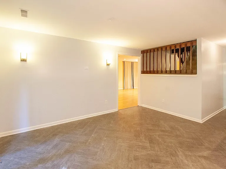 3503 Redwood Ct — Photo 21